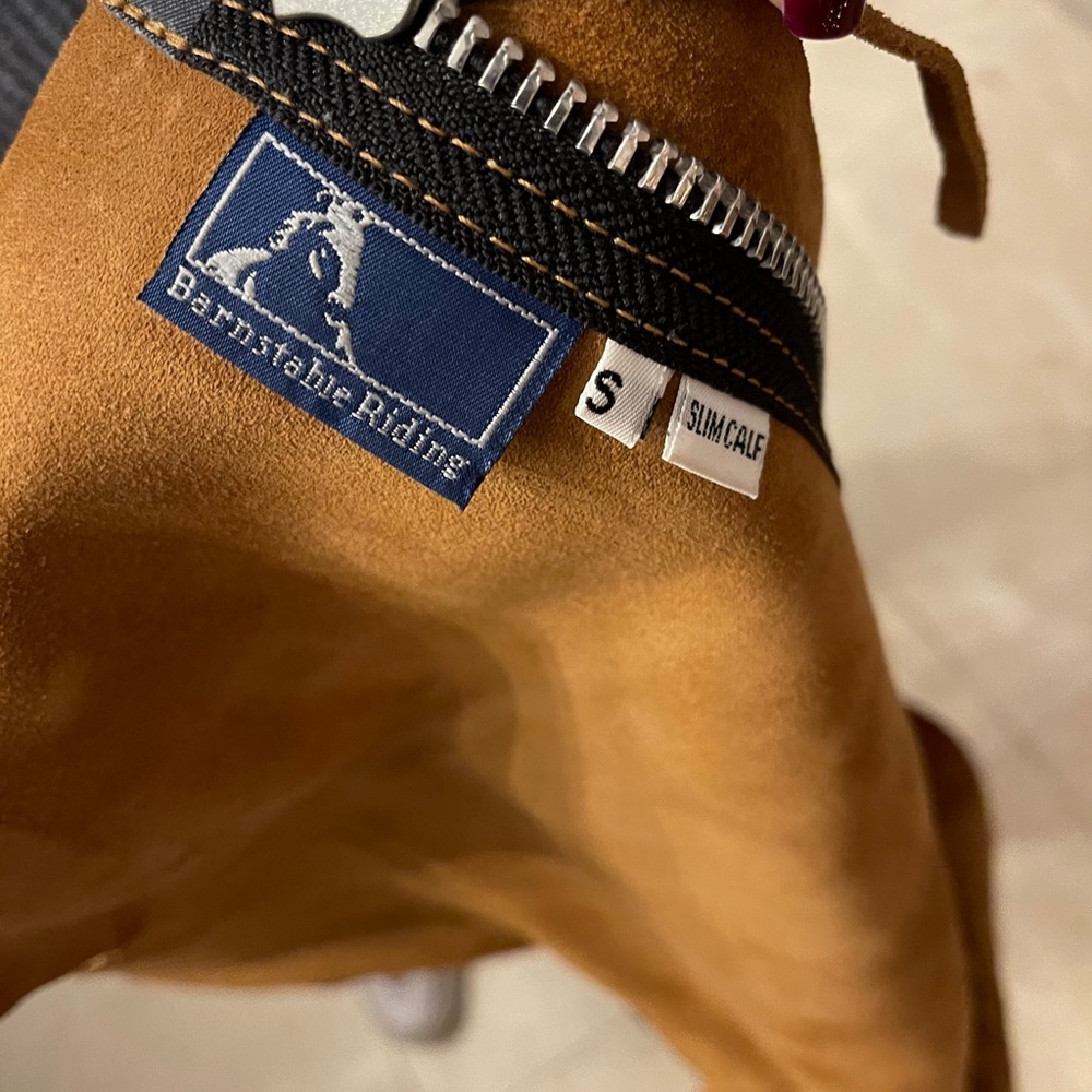 Barnstable chaps size small